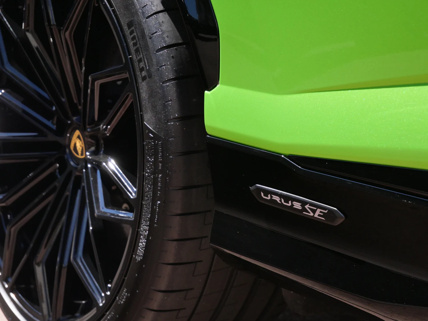 2026 Lamborghini Urus SE for sale, photo 12 of 30