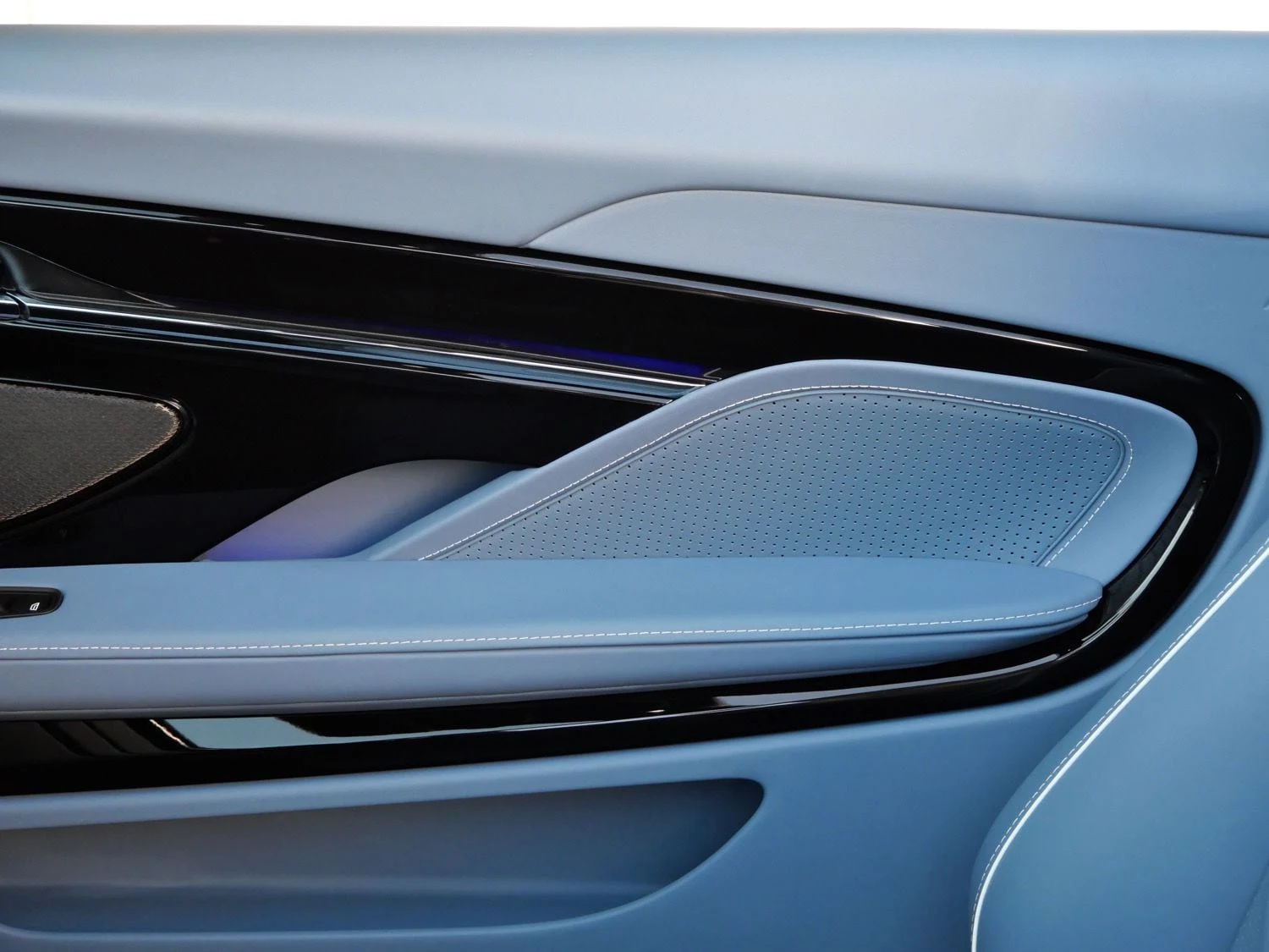 2026 Aston Martin DB12 S Volante interior, door panel, Arctic Blue - Semi Aniline(Rc0