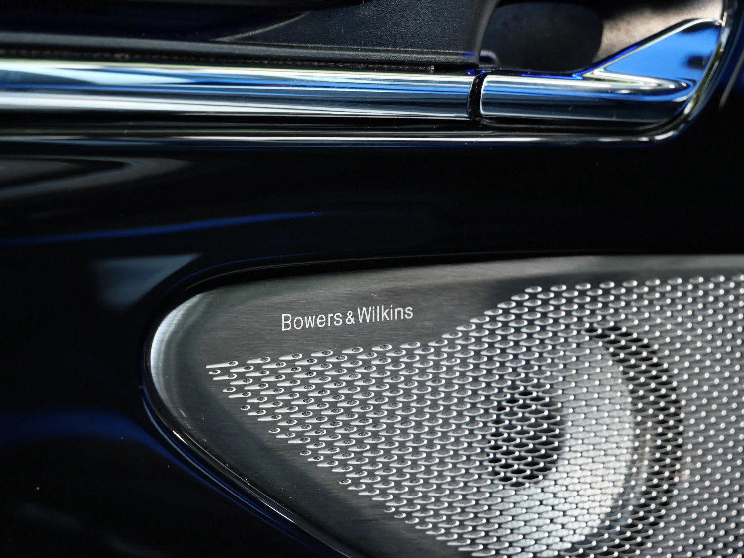 2026 Aston Martin DB12 S for sale, photo 21 of 28