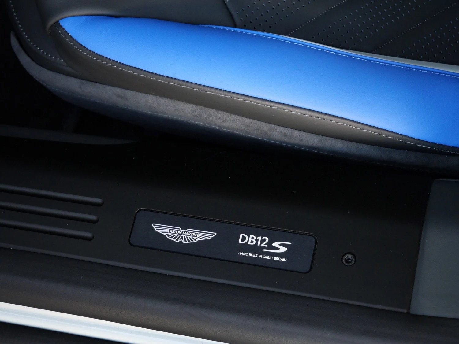 2026 Aston Martin DB12 S for sale, photo 22 of 28