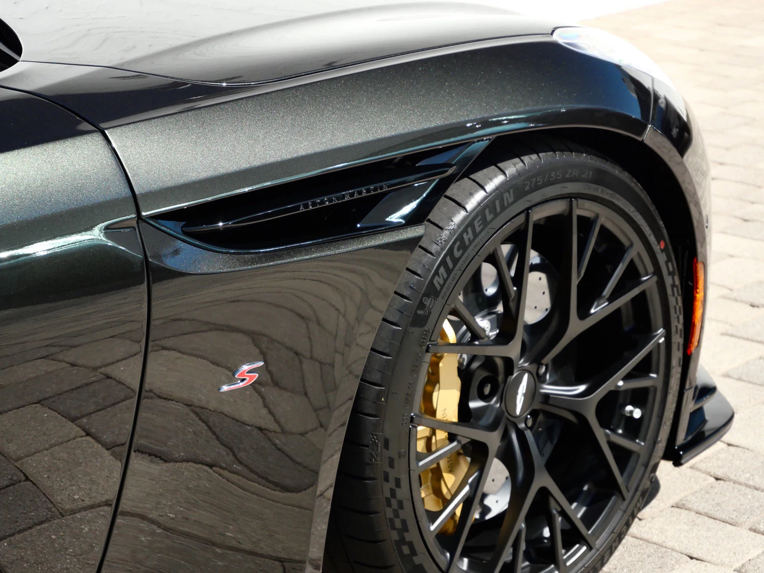 2026 Aston Martin DB12 S for sale, photo 9 of 27