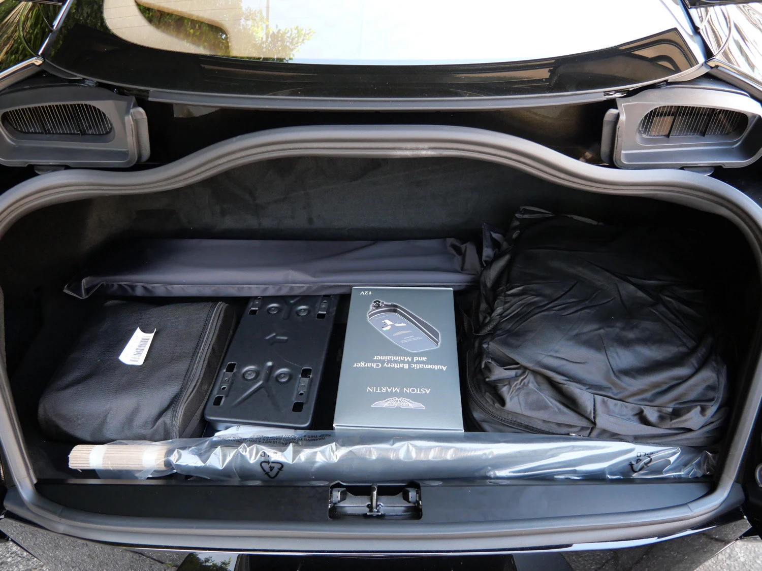 2026 Aston Martin DB12 S trunk