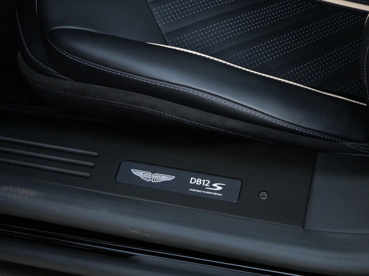 2026 Aston Martin DB12 S for sale, photo 21 of 26