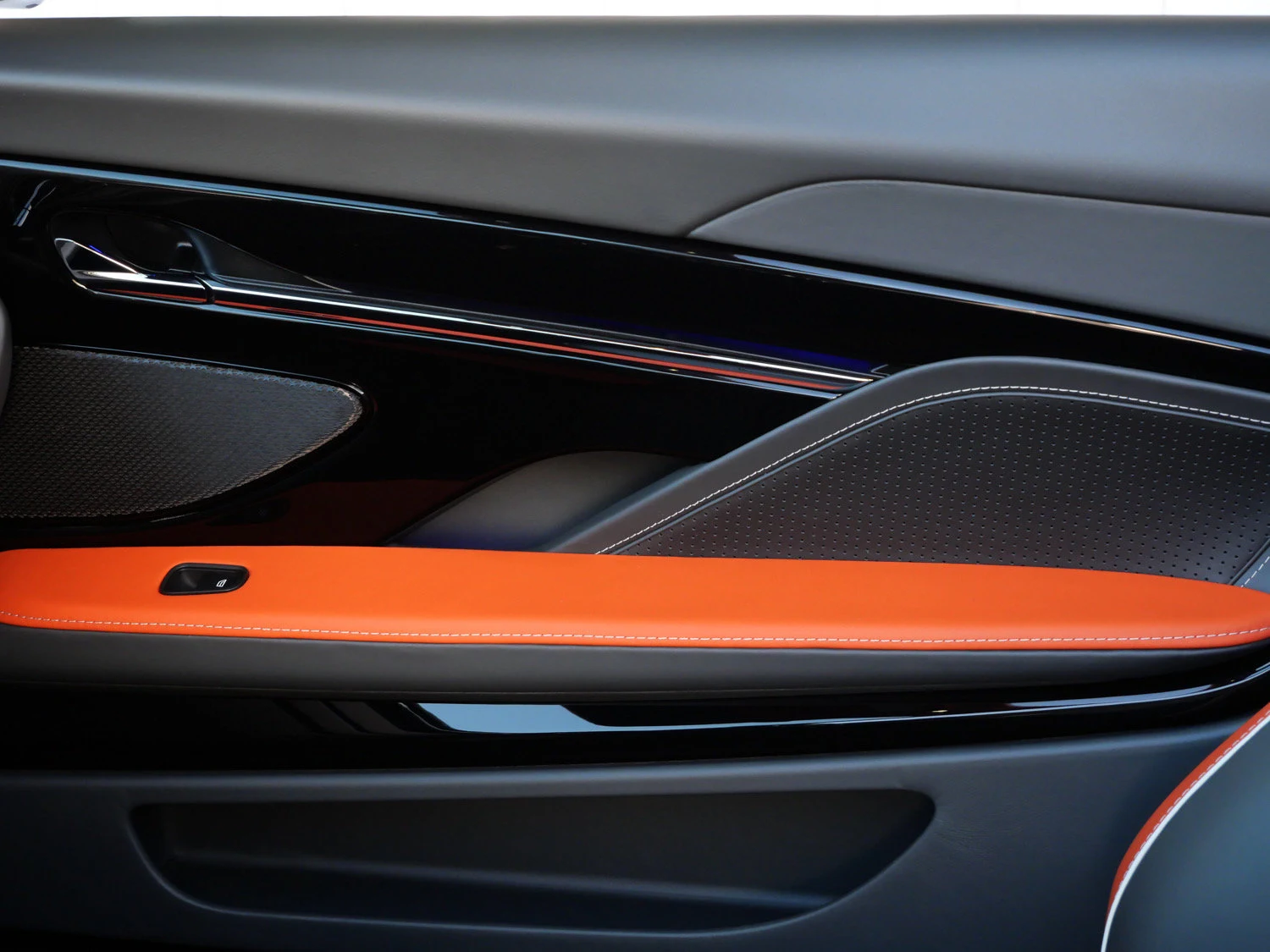 2026 Aston Martin DB12 S Volante interior, door panel, Titanium Grey - Semi Aniline