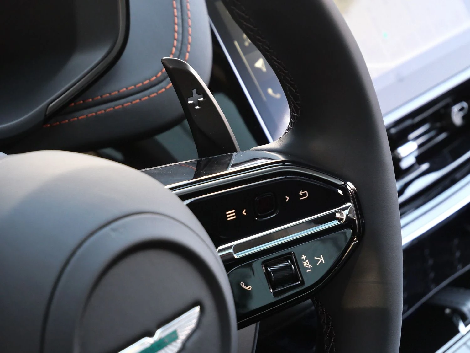 2026 Aston Martin DBX S interior, Onyx Black - Semi Aniline / On