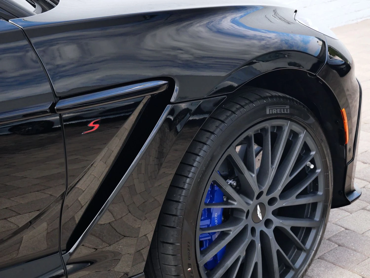 2026 Aston Martin DBX S for sale, exterior, Black