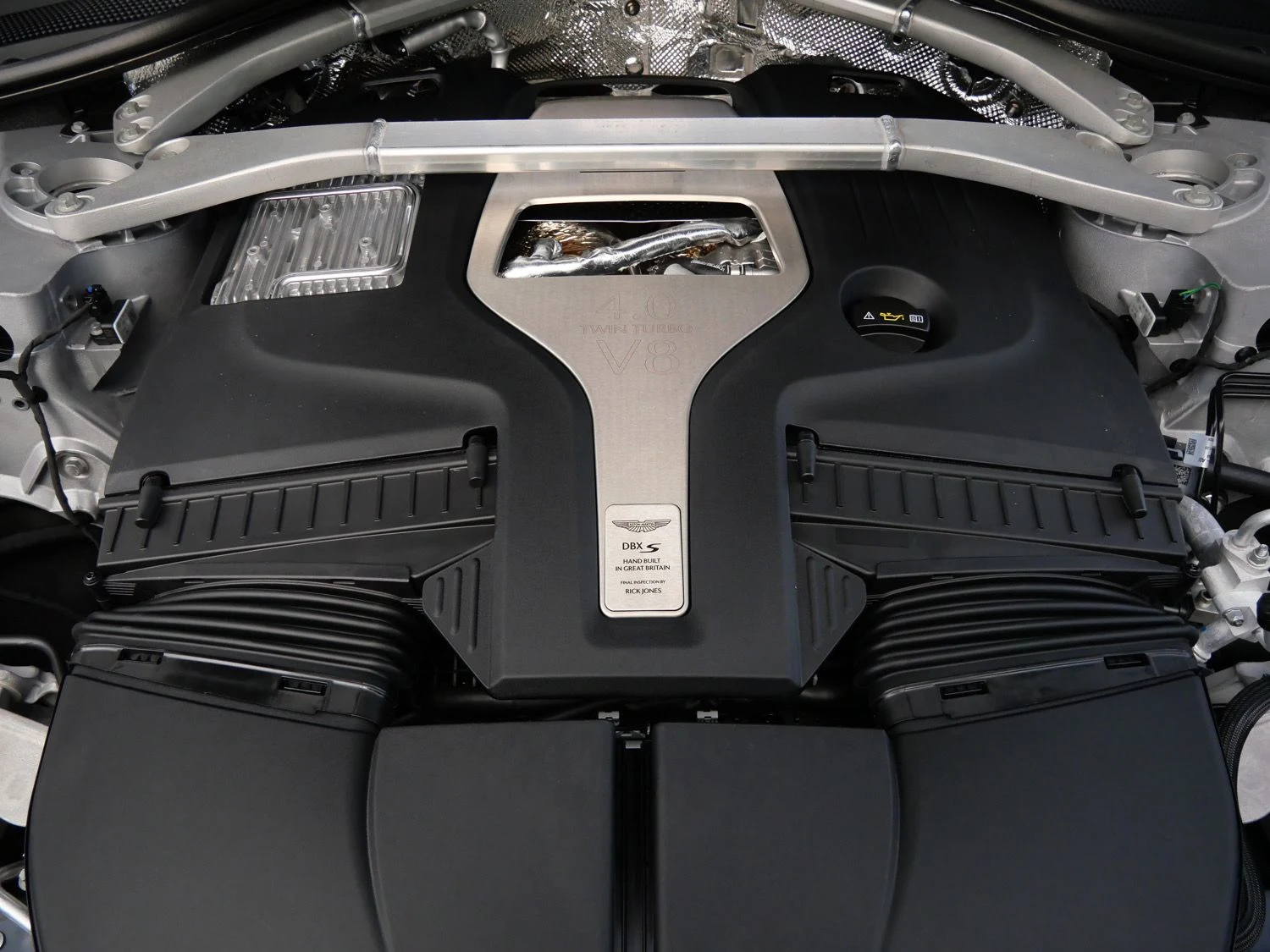 2026 Aston Martin DBX S engine