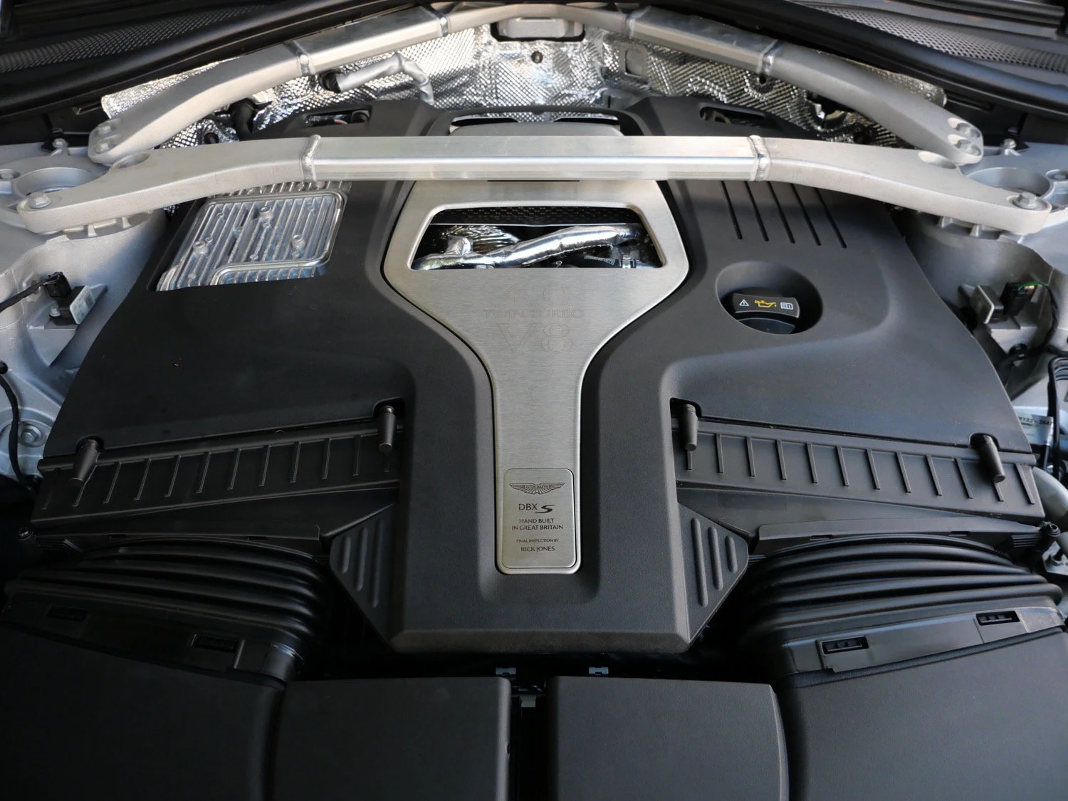 2026 Aston Martin DBX S engine