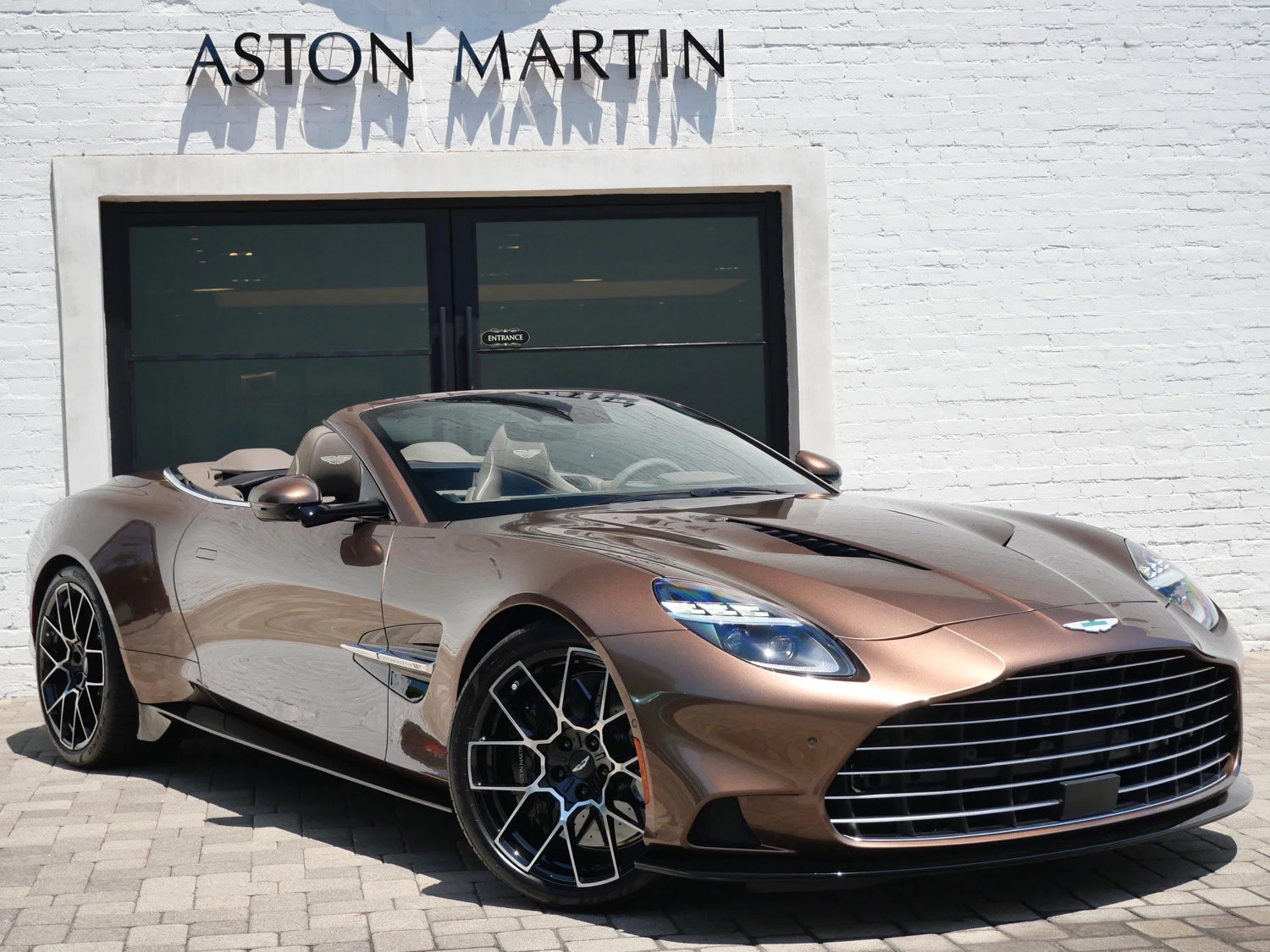2026 Aston Martin Vanquish Volante for sale in Beverly Hills, California