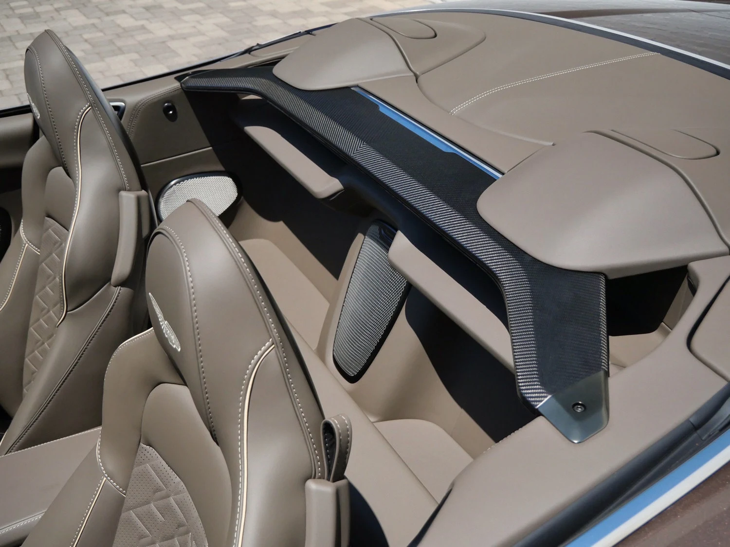2026 Aston Martin Vanquish Volante interior, Bison Brown