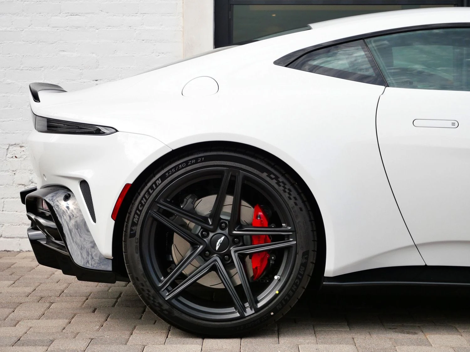 2026 Aston Martin Vantage S for sale, exterior, White