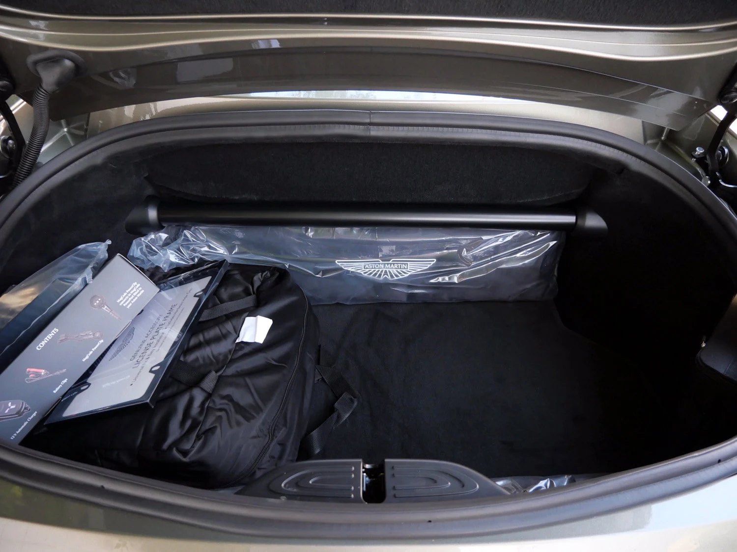 2026 Aston Martin Vantage S Roadster trunk