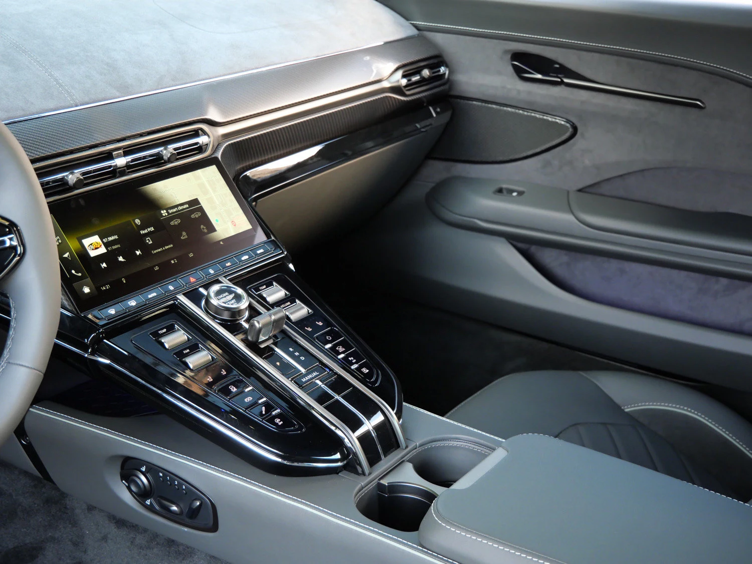 2026 Aston Martin Vantage S interior, Phantom Grey - Semi Aniline