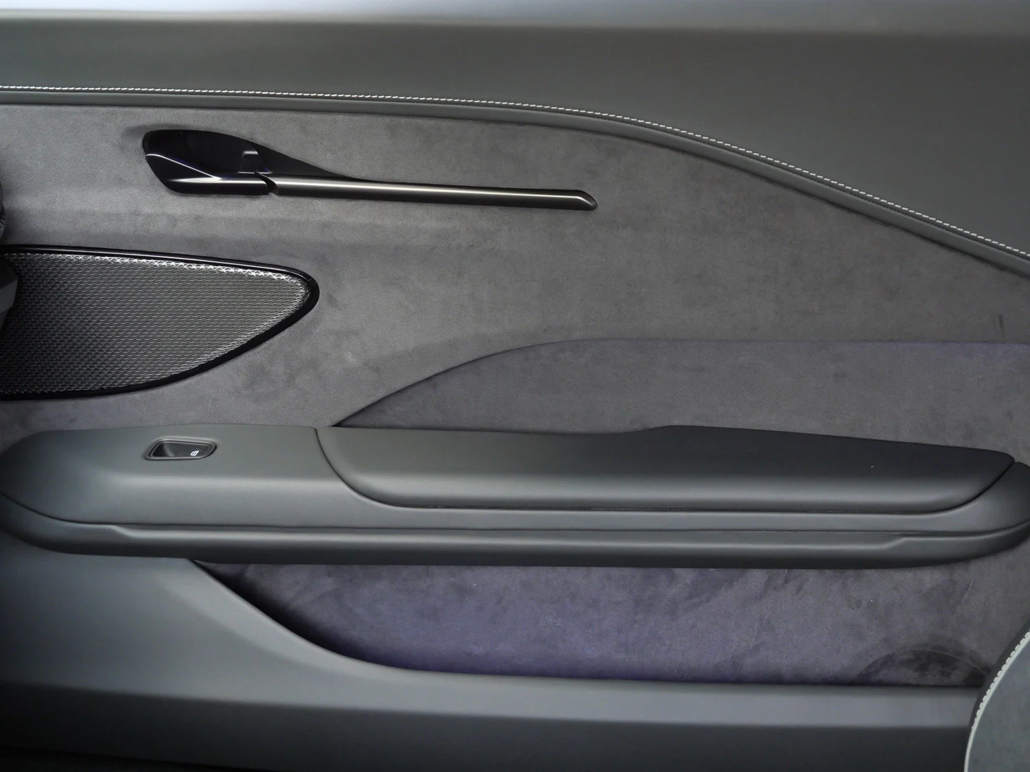 2026 Aston Martin Vantage S interior, door panel, Phantom Grey - Semi Aniline