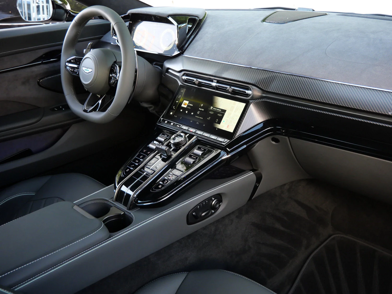2026 Aston Martin Vantage S interior, dashboard, Phantom Grey - Semi Aniline