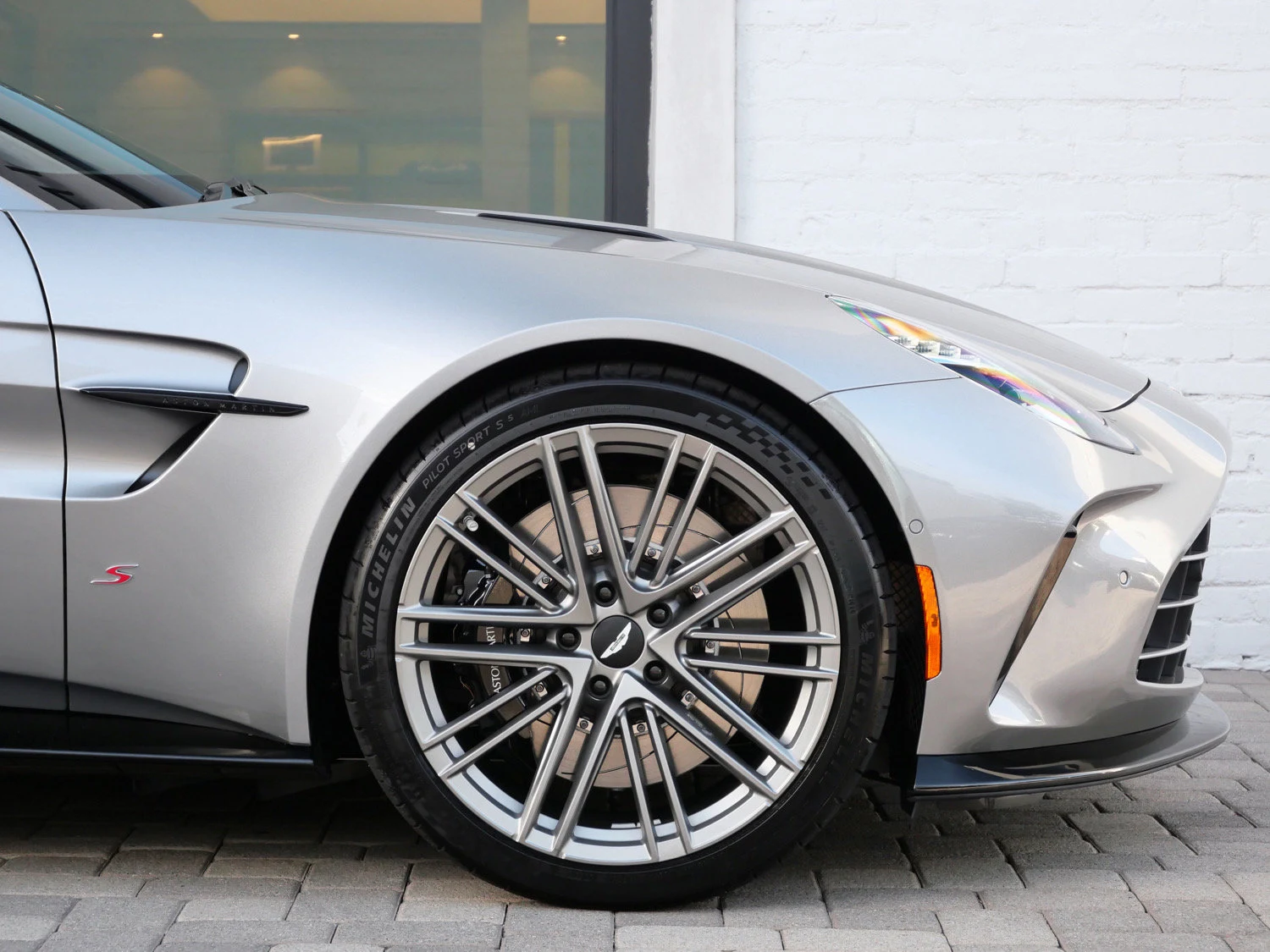 2026 Aston Martin Vantage S for sale, exterior, Silver