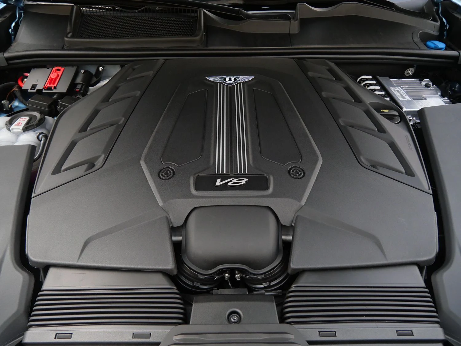 2026 Bentley Bentayga V8 engine