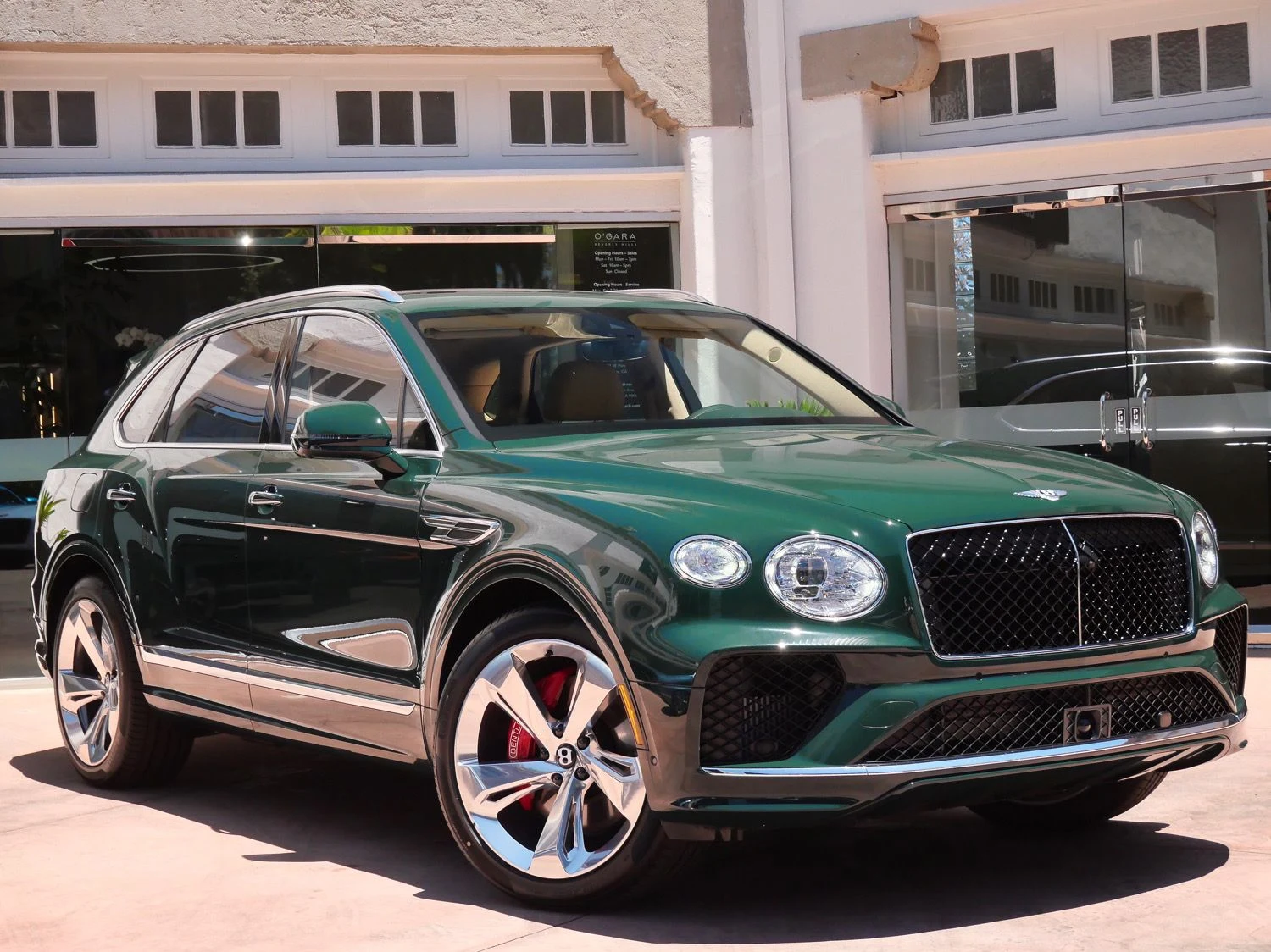2026 Bentley Bentayga Hybrid for sale, exterior, Green