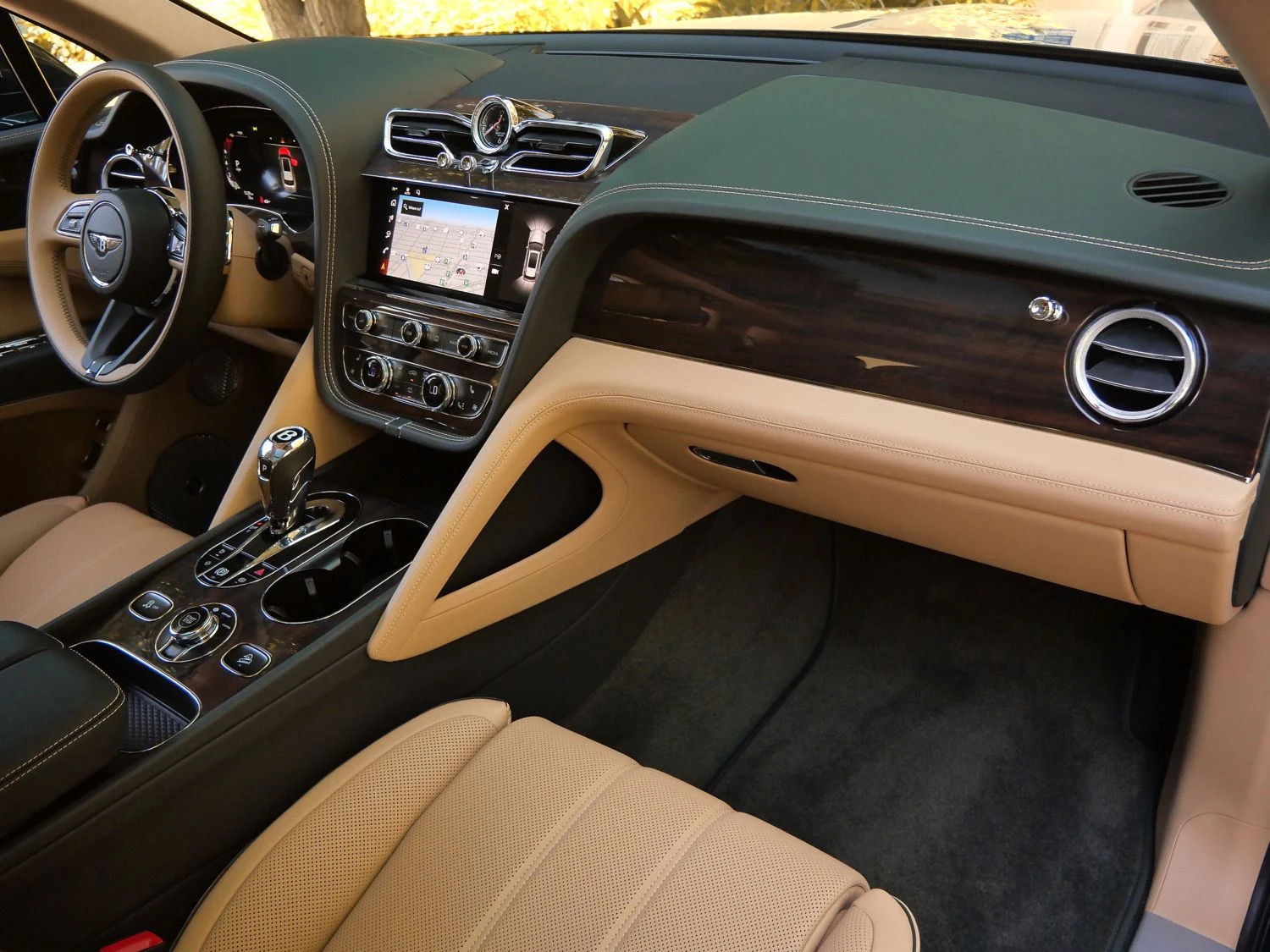 2026 Bentley Bentayga Hybrid interior, Camel