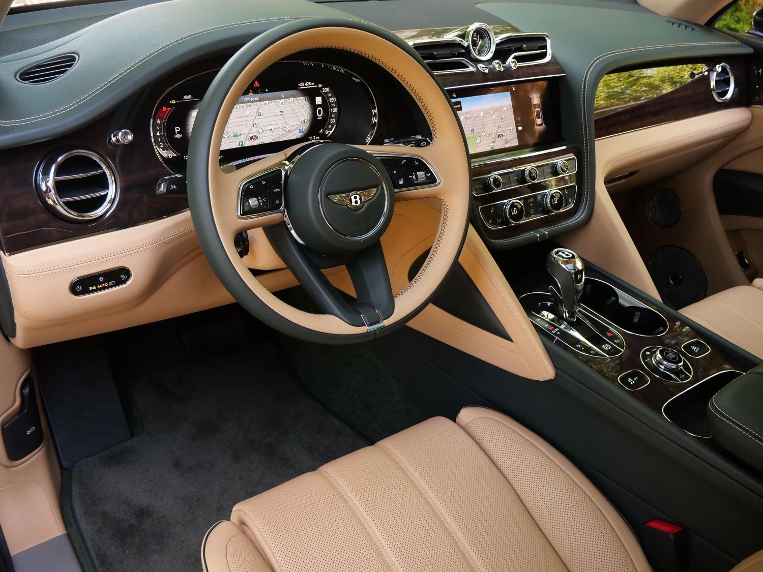 2026 Bentley Bentayga Hybrid interior, dashboard, Camel