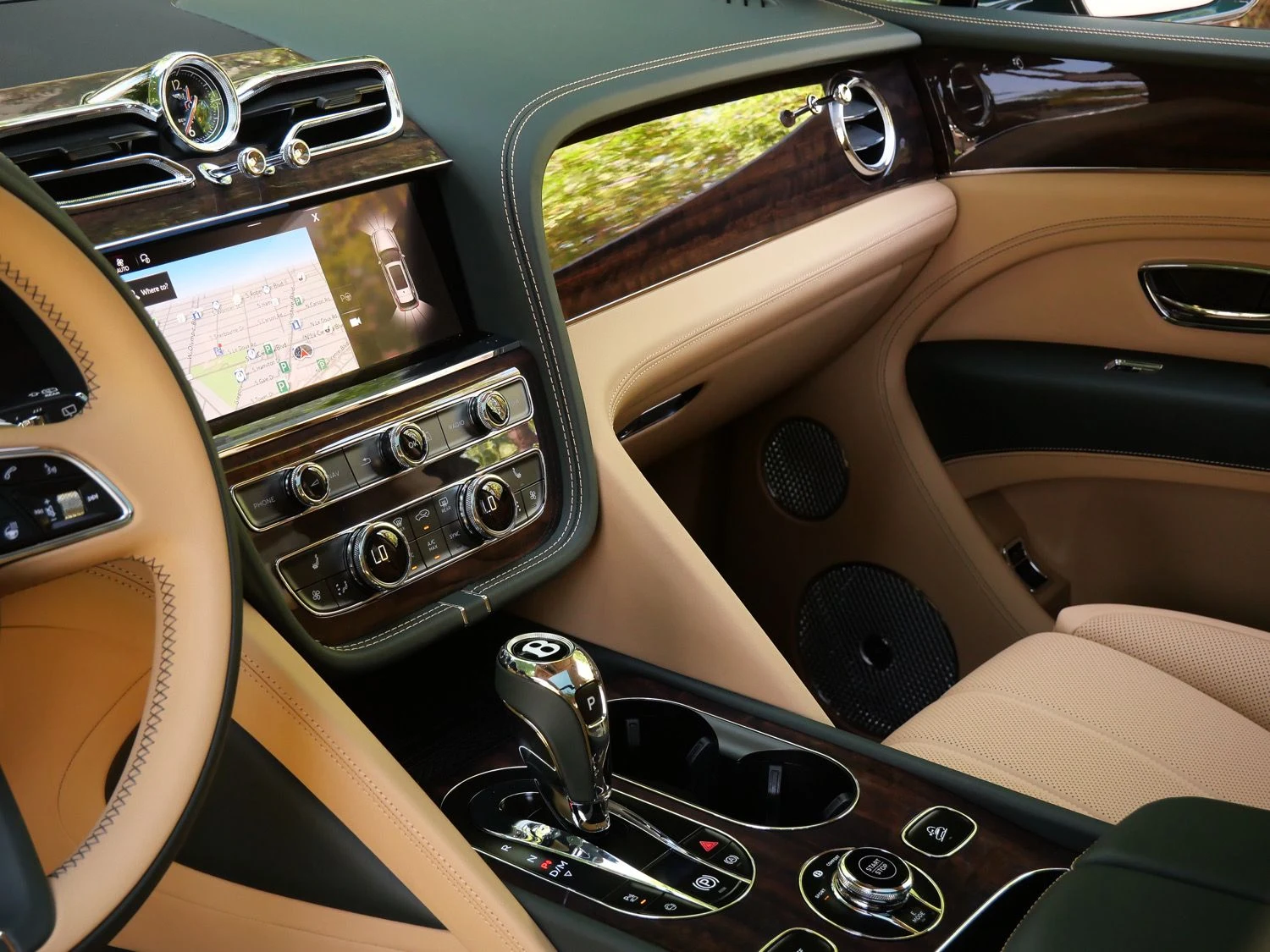 2026 Bentley Bentayga Hybrid interior, dashboard, Camel