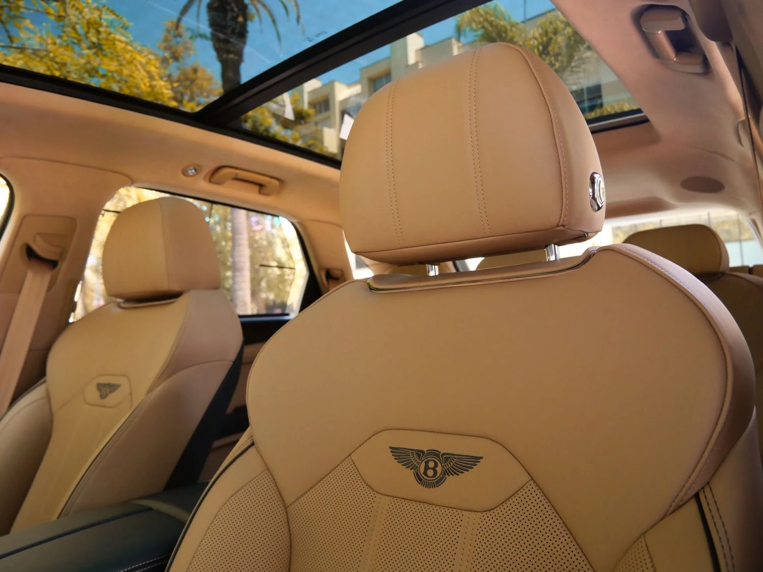 2026 Bentley Bentayga Hybrid interior, seats, Camel