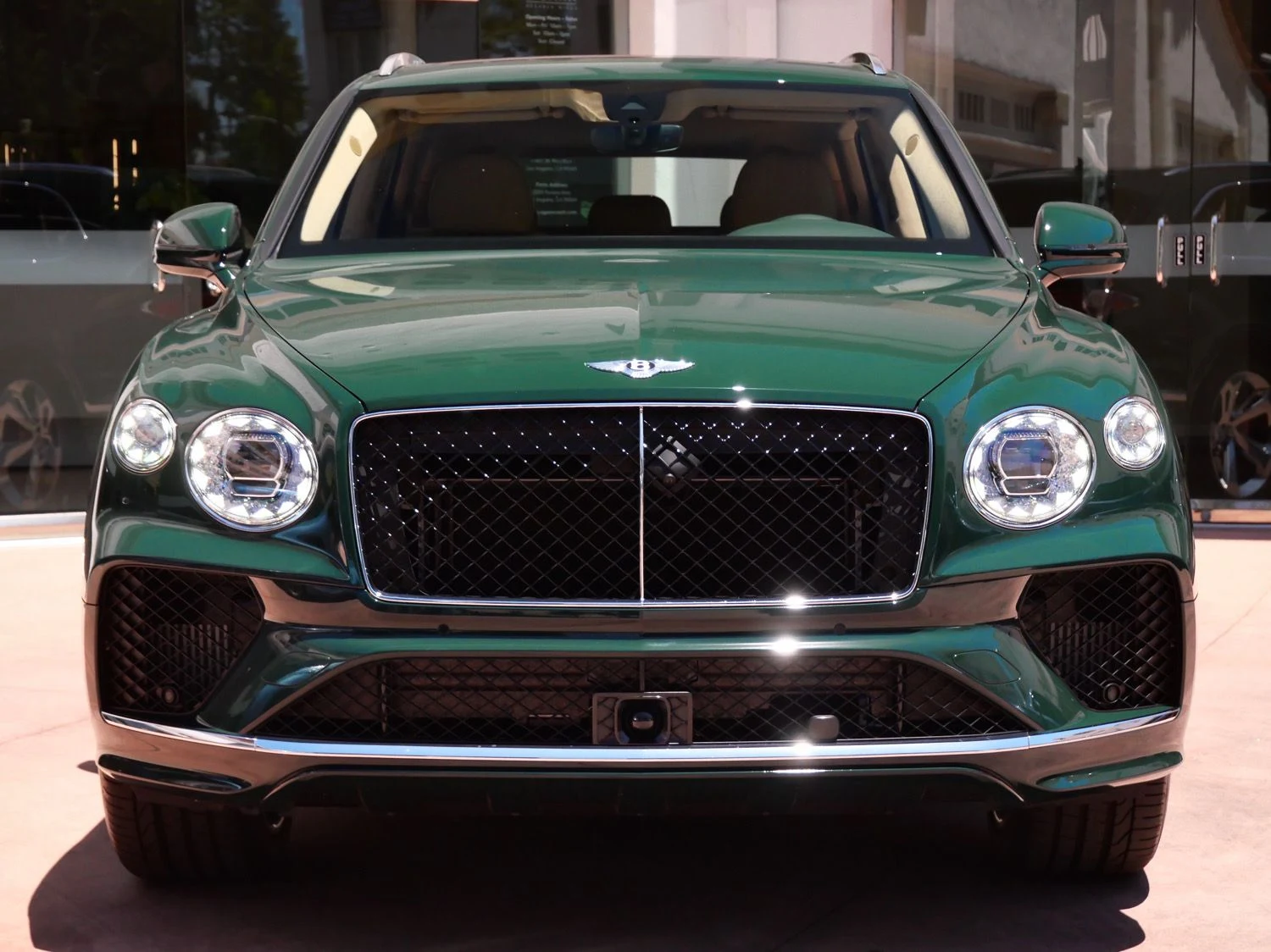 2026 Bentley Bentayga Hybrid for sale, exterior, Green