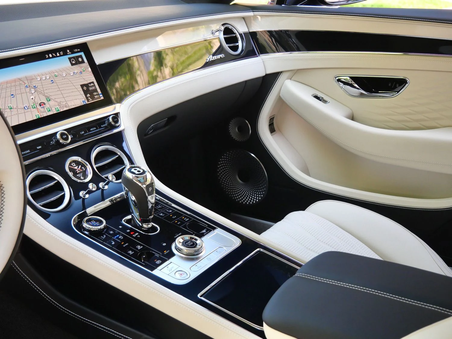 2026 Bentley Continental GT Azure interior, Linen
