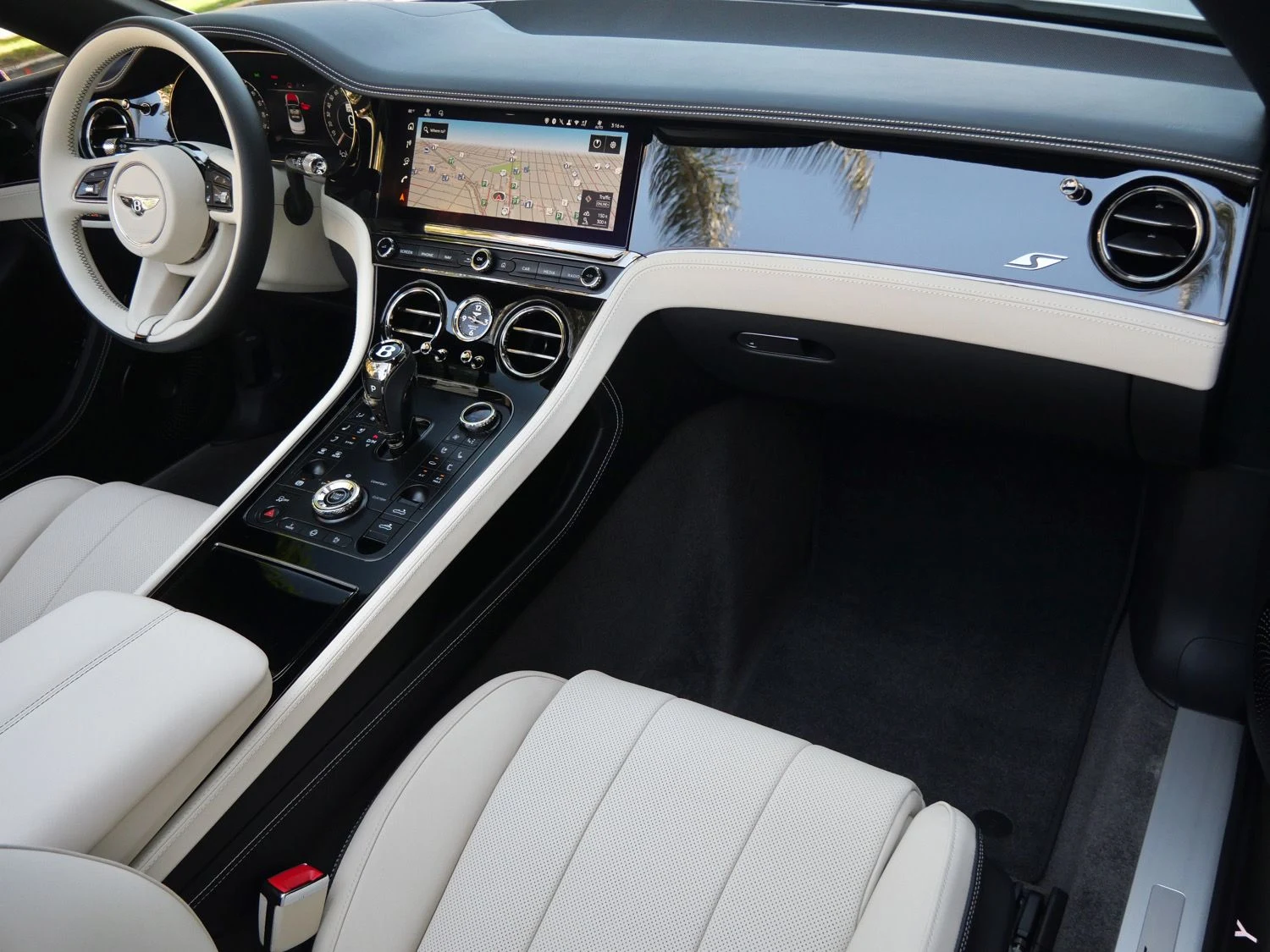 2026 Bentley Continental GTC S interior, Linen
