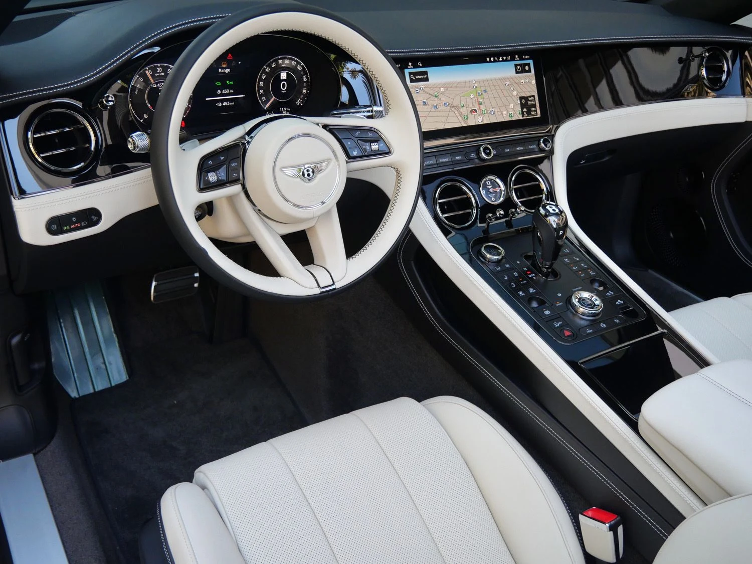 2026 Bentley Continental GTC S interior, dashboard, Linen