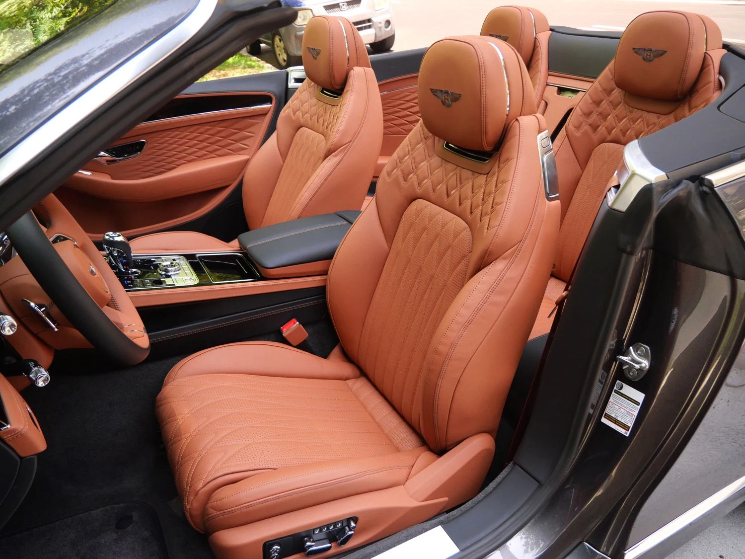 2026 Bentley Continental GTC Azure interior, seats, Saddle