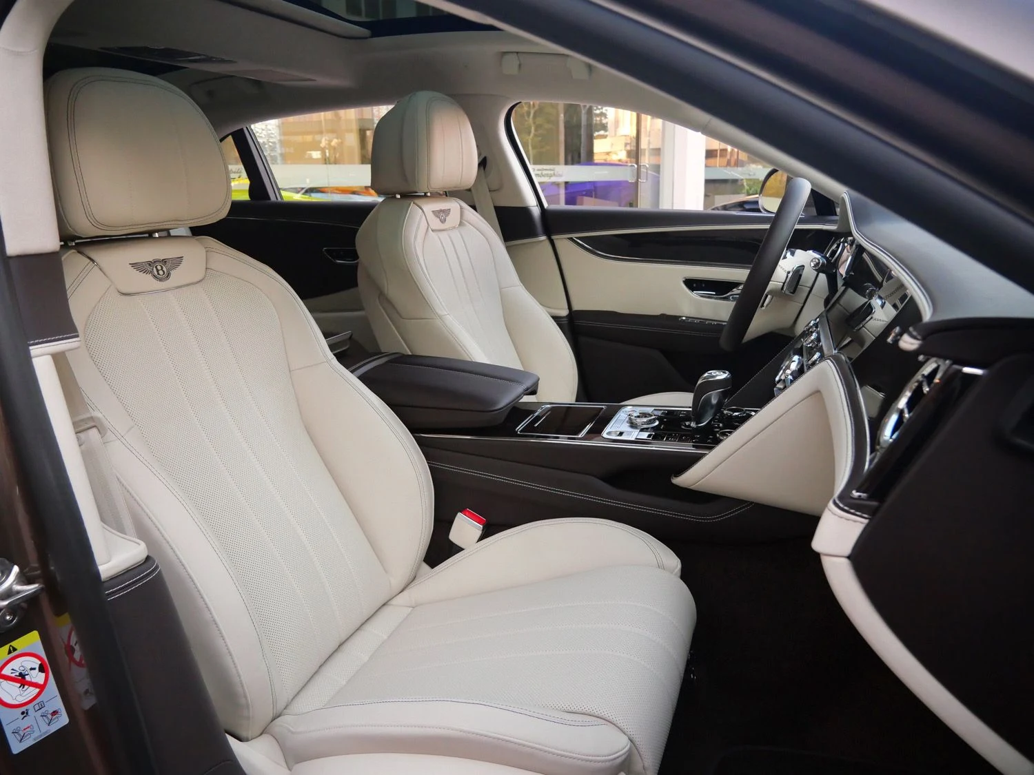2026 Bentley Flying Spur interior, seats, Linen