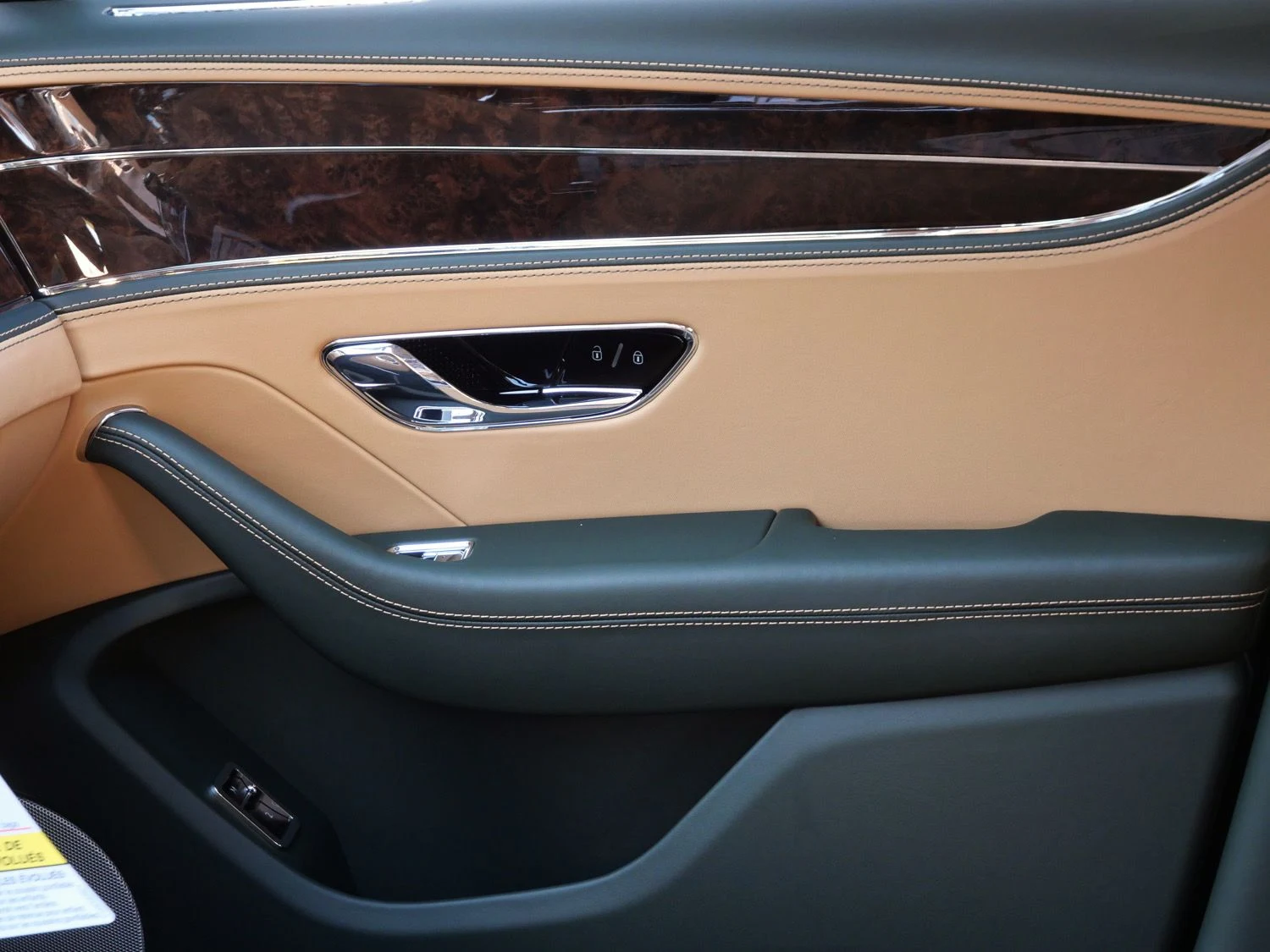2026 Bentley Flying Spur interior, door panel, Saddle