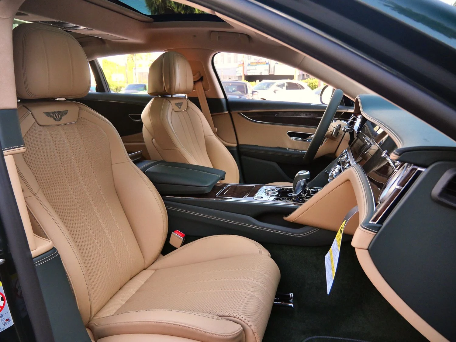 2026 Bentley Flying Spur interior, seats, Saddle