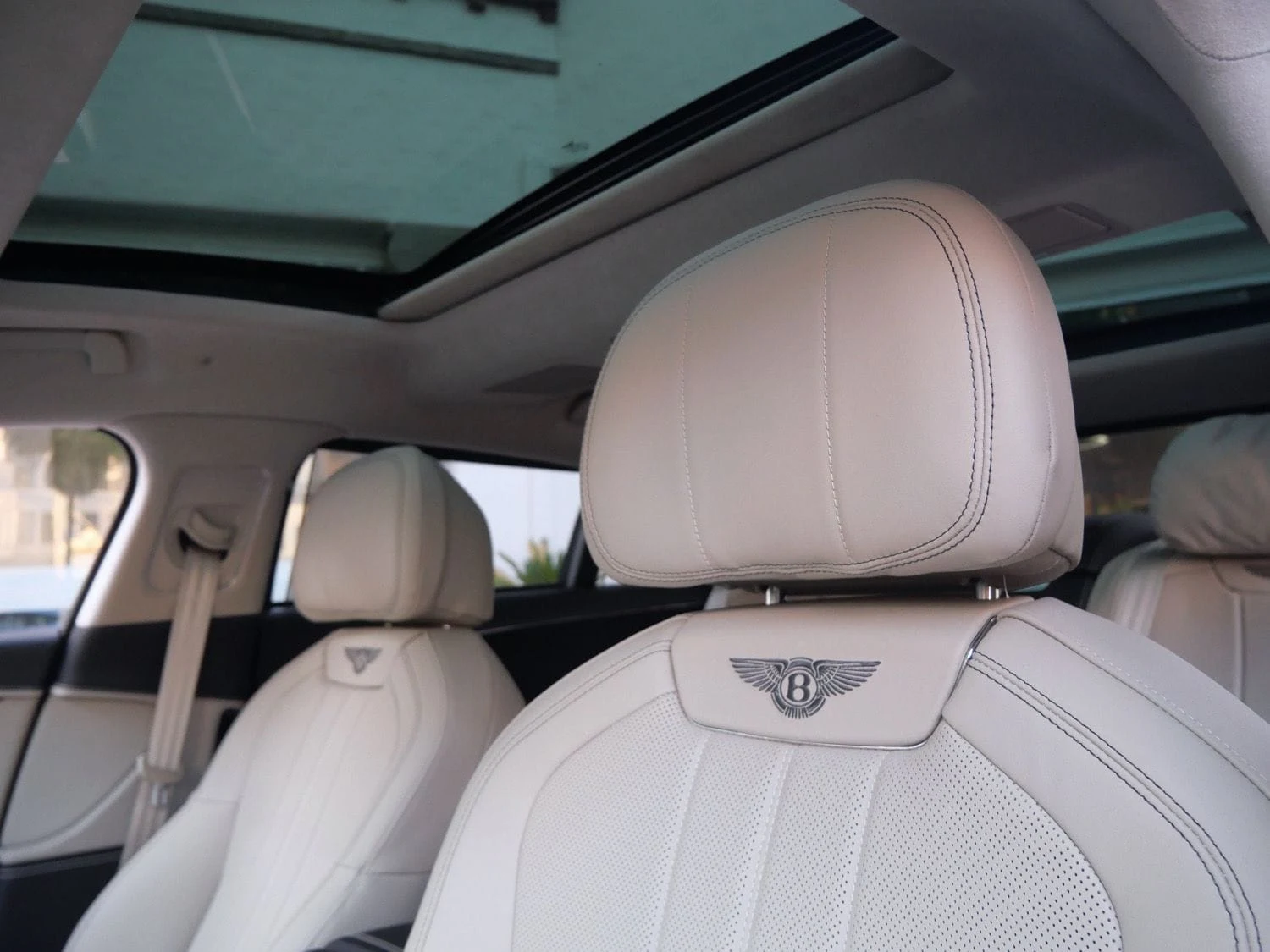 2026 Bentley Flying Spur interior, seats, Portland