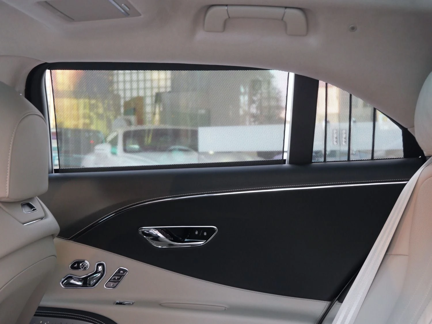 2026 Bentley Flying Spur interior, door panel, Portland