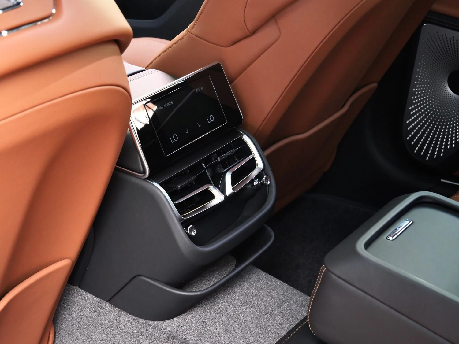 2026 Bentley Flying Spur Azure interior, Saddle