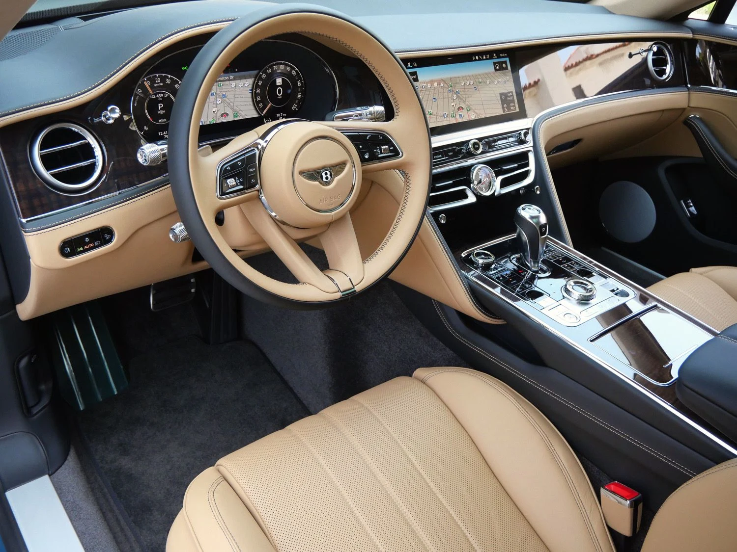 2026 Bentley Flying Spur interior, dashboard, Camel