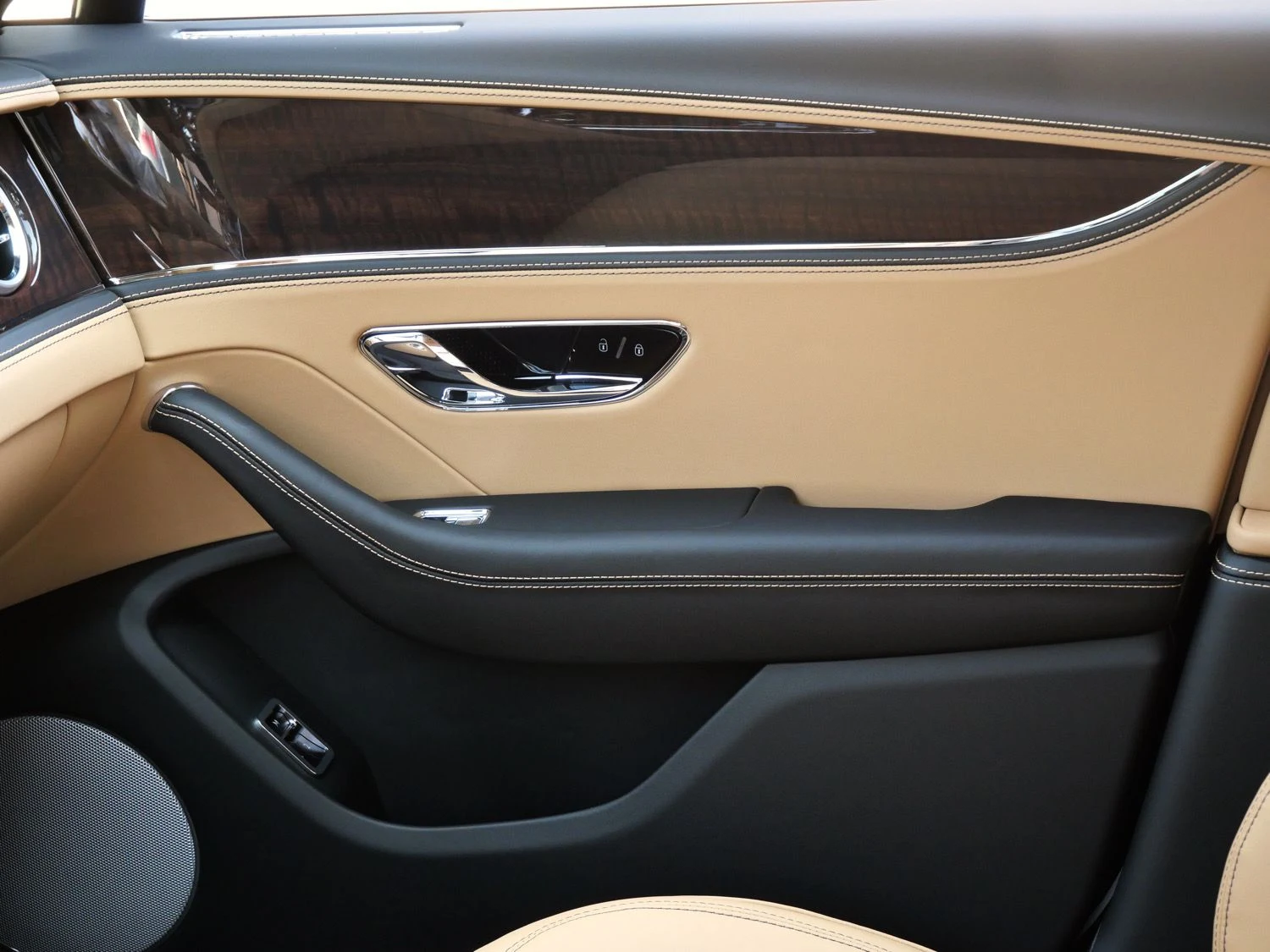 2026 Bentley Flying Spur interior, door panel, Camel