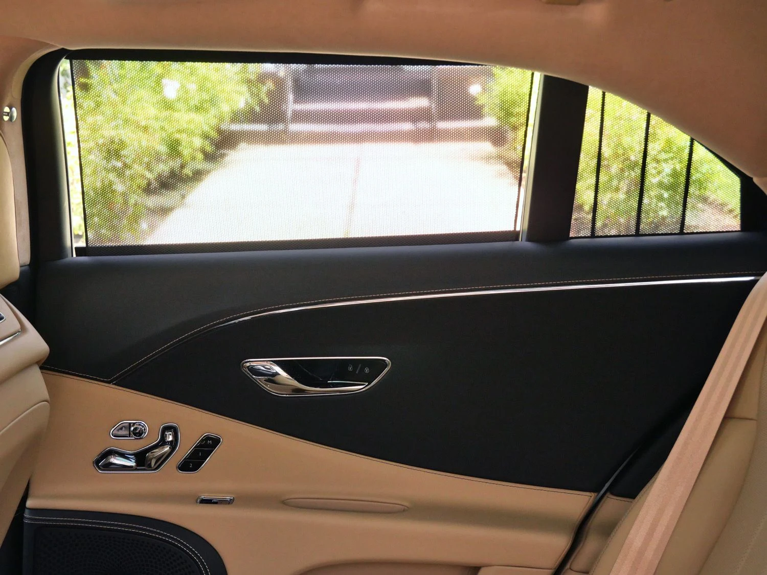 2026 Bentley Flying Spur interior, door panel, Camel