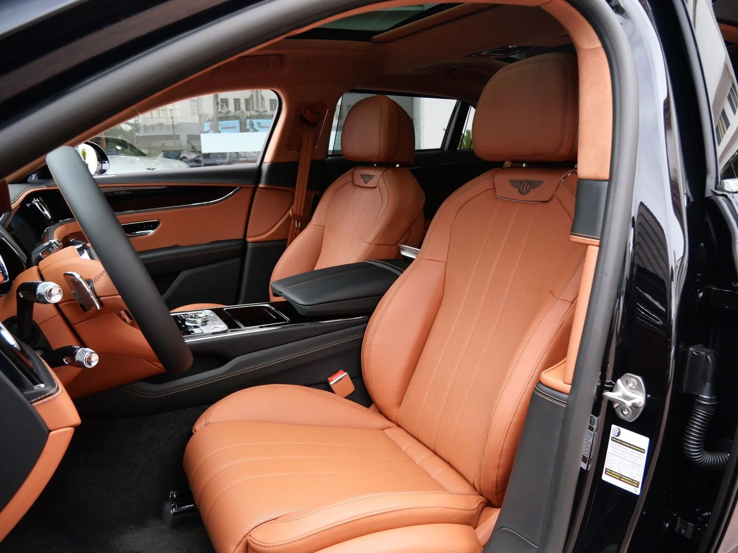2026 Bentley Flying Spur interior, seats, Saddle
