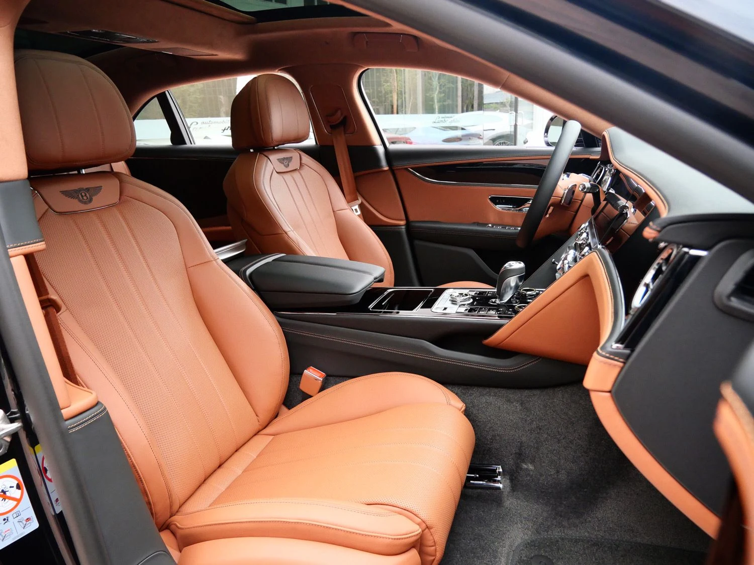 2026 Bentley Flying Spur interior, seats, Saddle