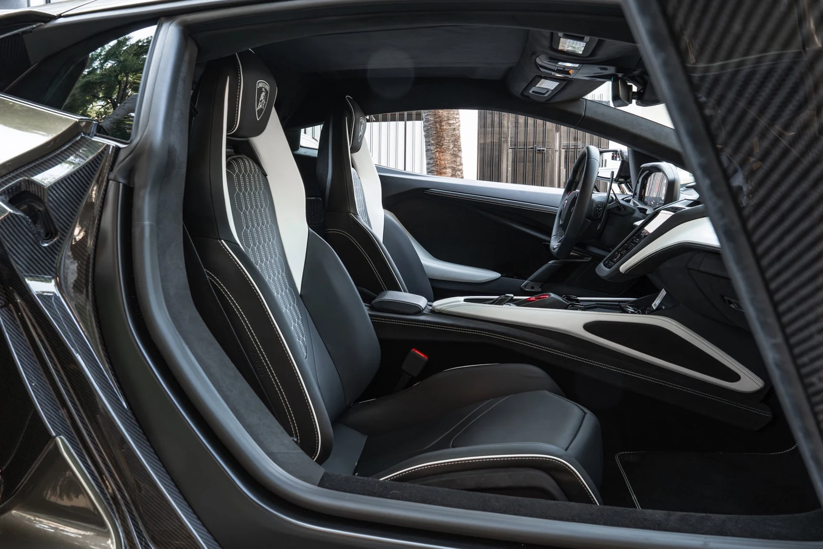 2026 Lamborghini Revuelto interior, seats, Nero Ade
