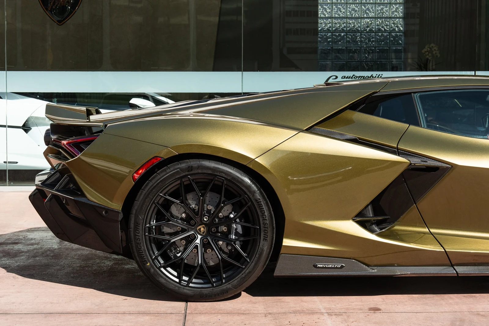 2026 Lamborghini Revuelto for sale, exterior, Green