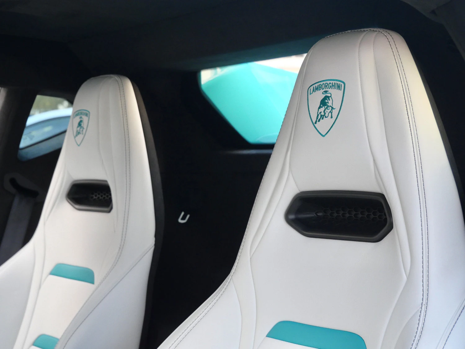 2026 Lamborghini Temerario interior, seats, Nero Ade