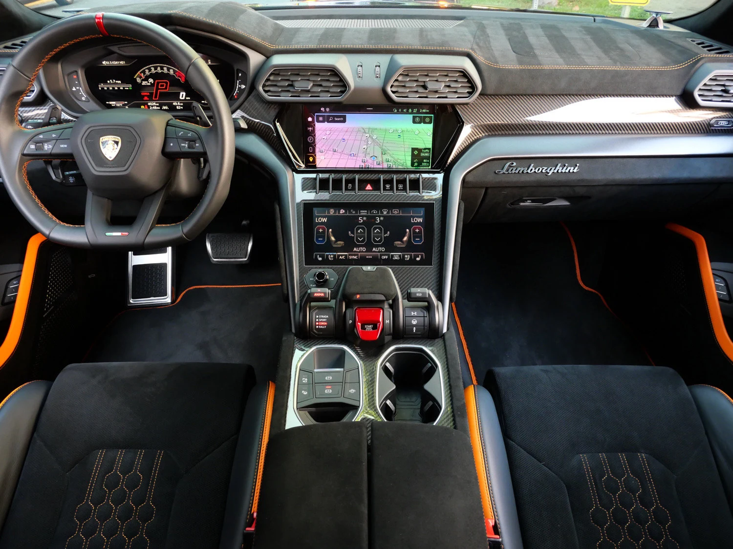 2024 Lamborghini Urus Performante interior, dashboard, Nero Cosmus/Arancio Leonis