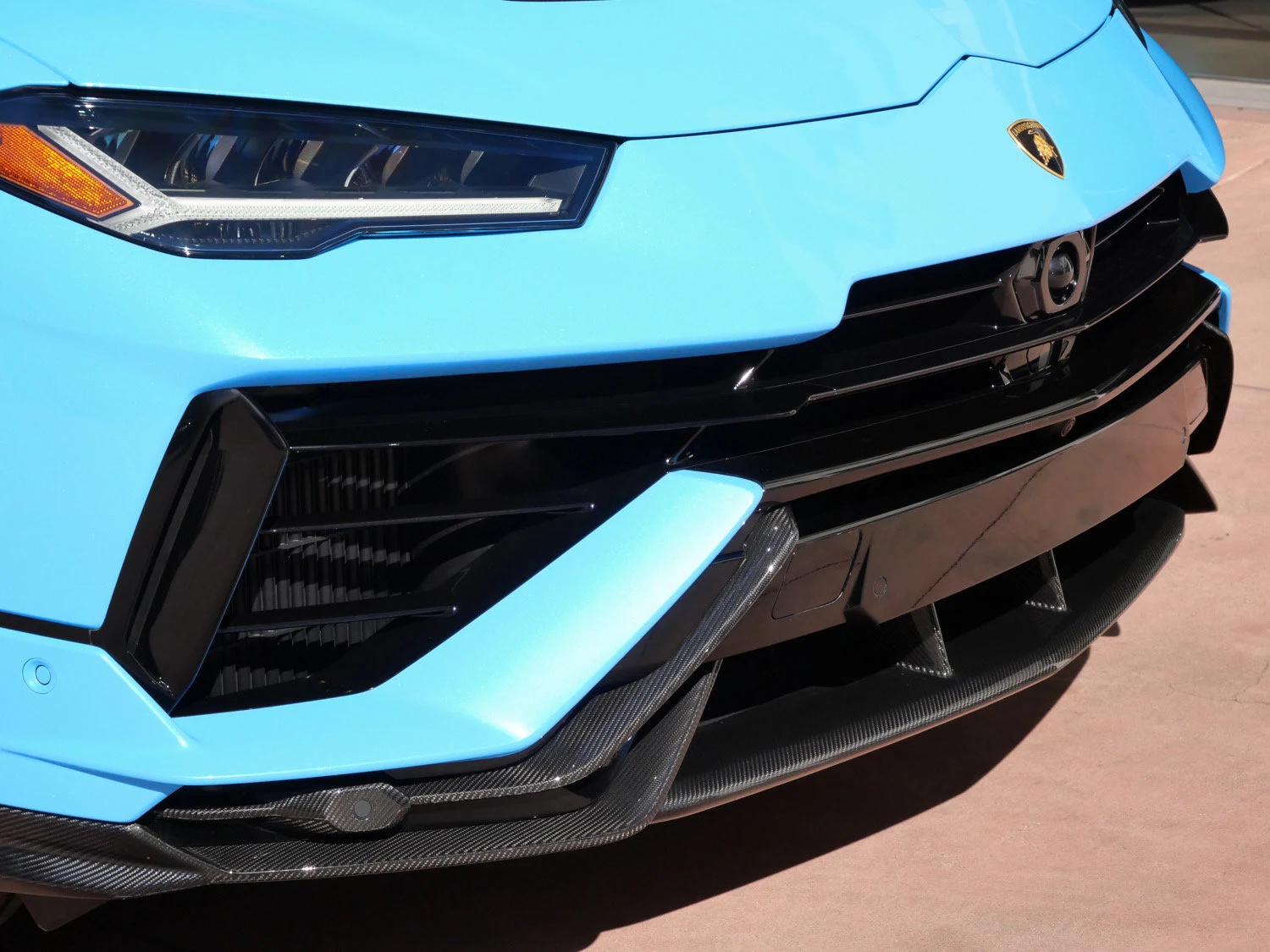 2024 Lamborghini Urus Performante for sale, exterior, Blue