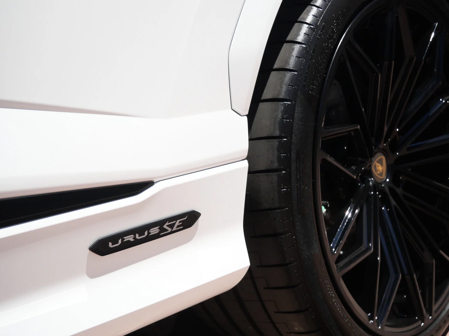 2026 Lamborghini Urus SE for sale, photo 10 of 27