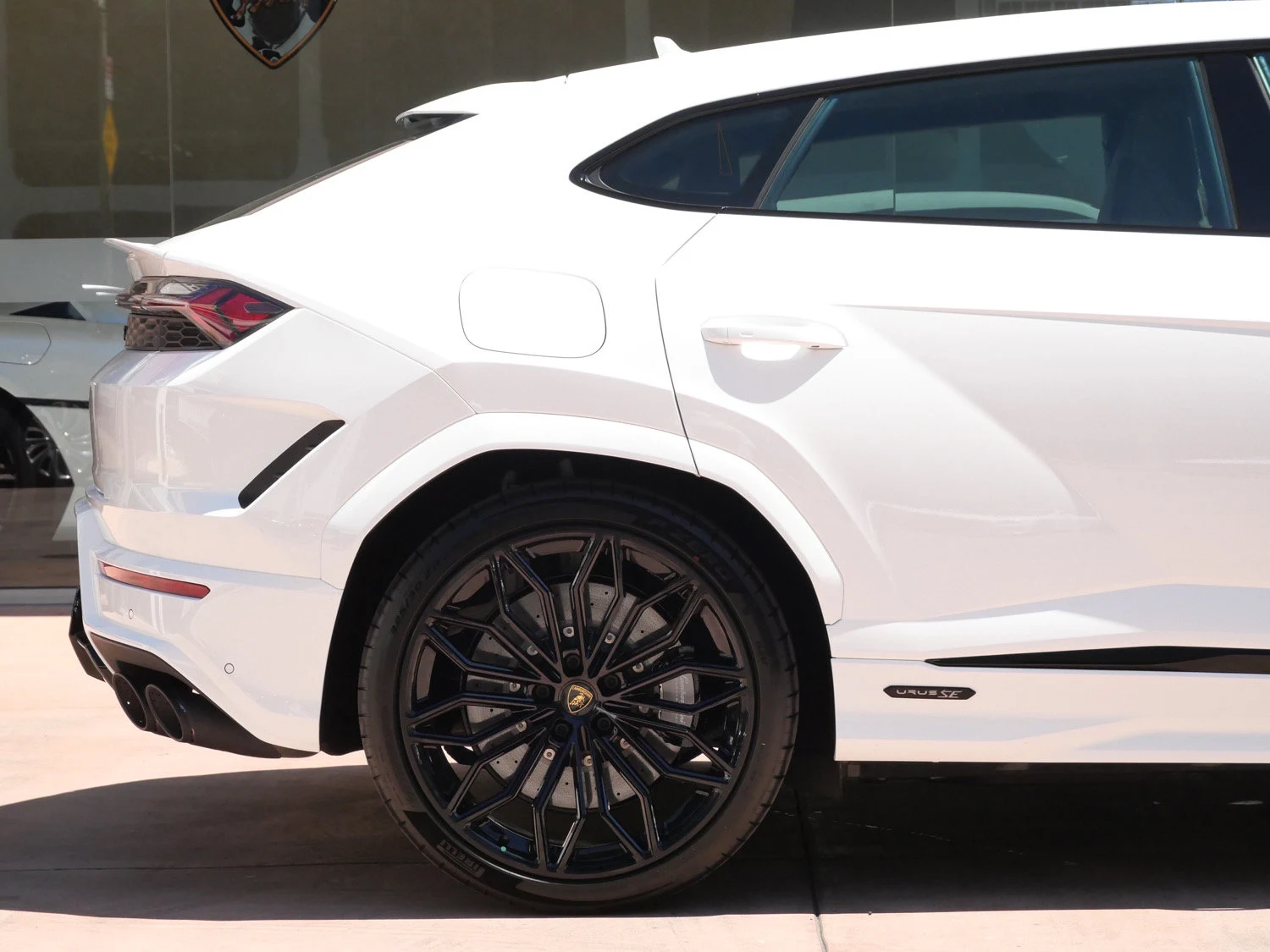 2026 Lamborghini Urus SE for sale, exterior, White