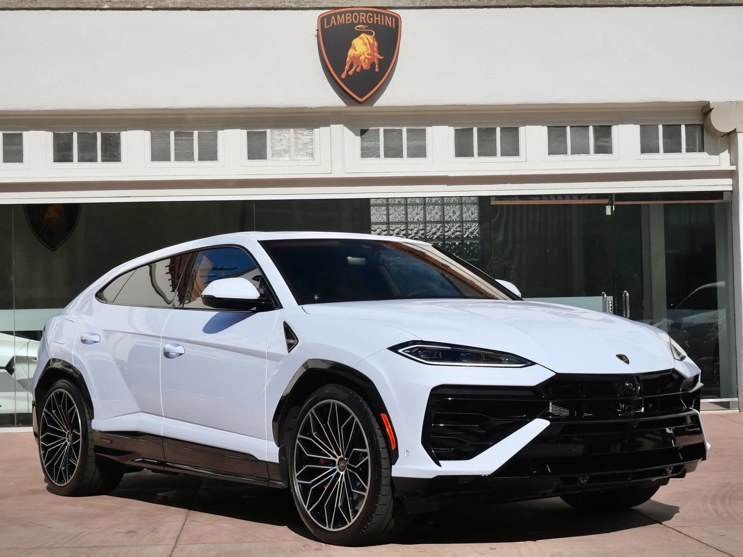 2026 Lamborghini Urus SE for sale in Beverly Hills, California